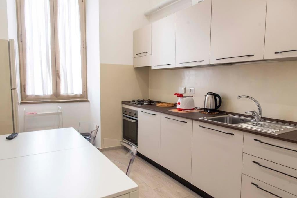 Domus Viola In San Giovanni Apartamento Roma